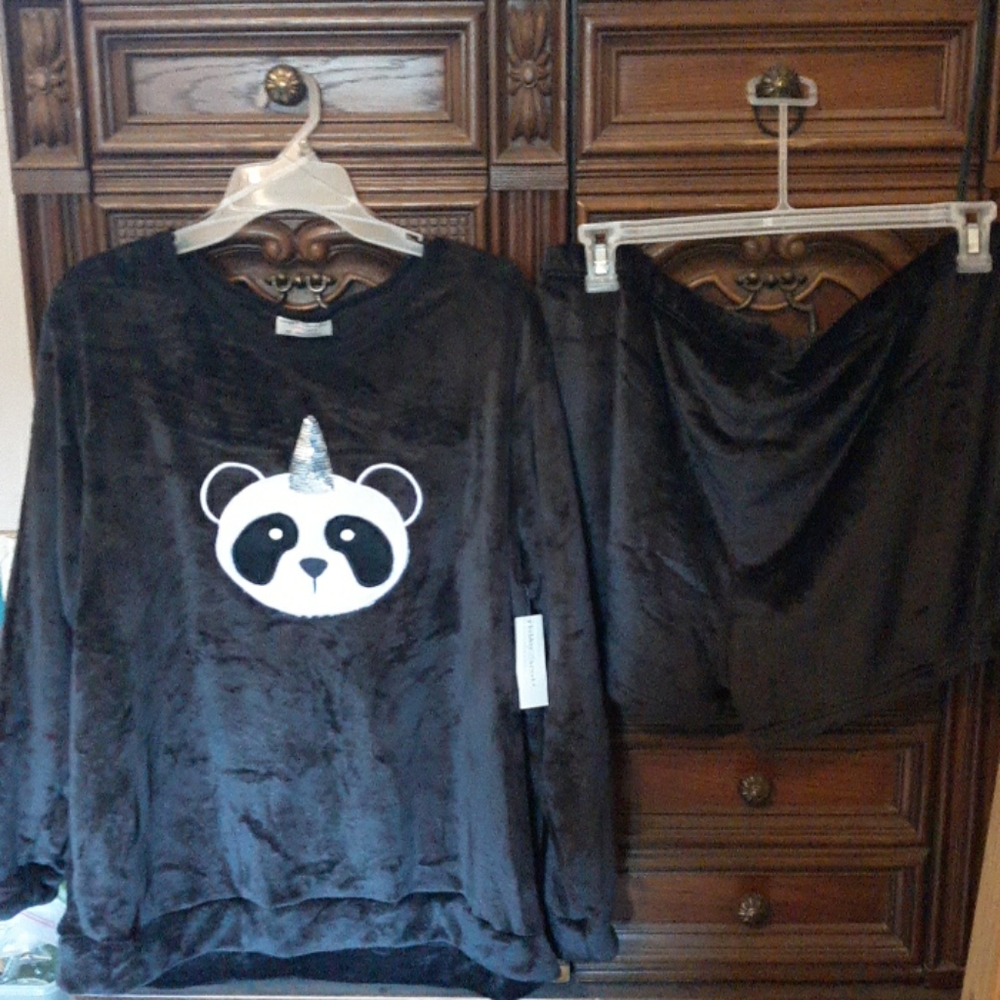Sleepwear set